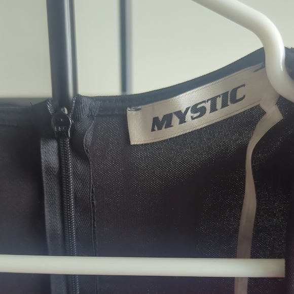 Mystic Mini Dress with Black and Pink Panels - Picture 4 of 4